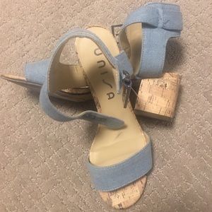 Light denim colored heels